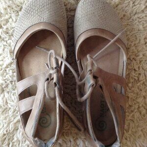 NAOT Gladiator "8" Leather/Suede flats, Tan Kata, Comfort, Trending, Strappy